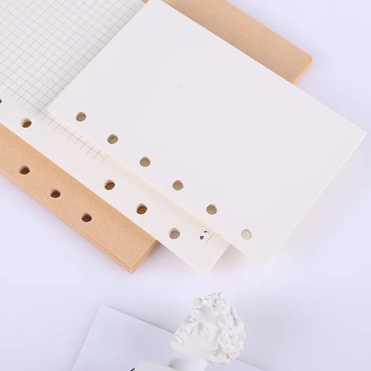 Loose-leaf notebook